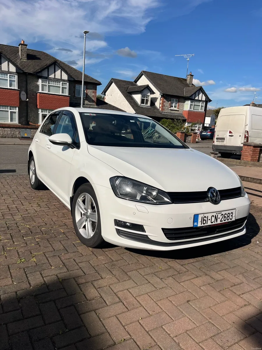 161 Volkswagen Gold - Image 4