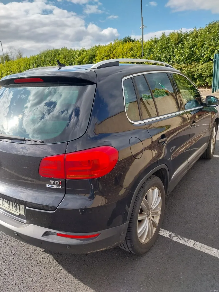 Volkswagen Tiguan 2014 - Image 2
