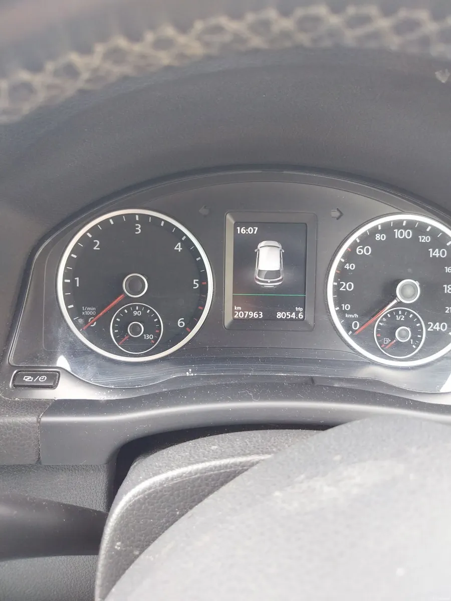 Volkswagen Tiguan 2014 - Image 4