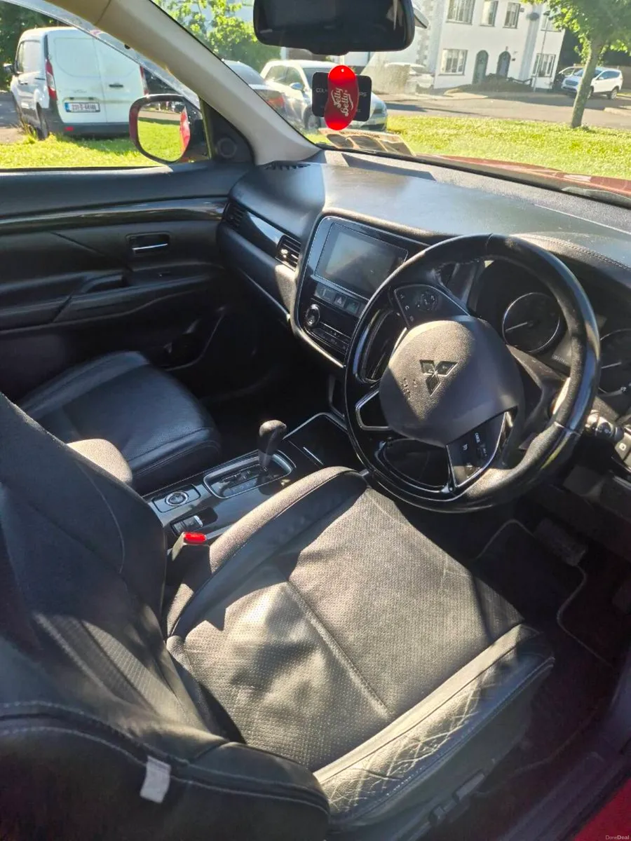 2018 Mitsubishi outlander 7 seater Auto Tax & NCT - Image 6