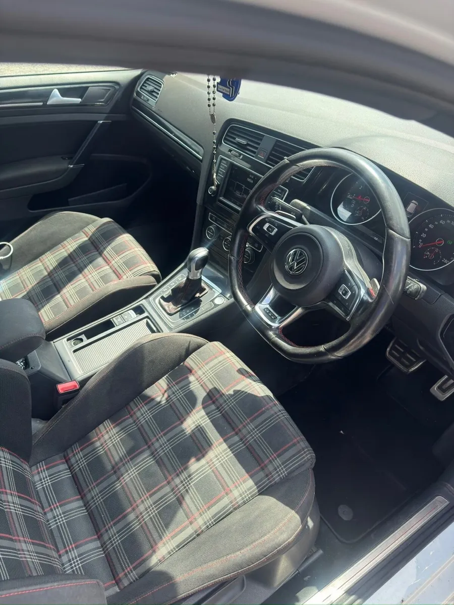 Volkswagen Golf 2016 - Image 6