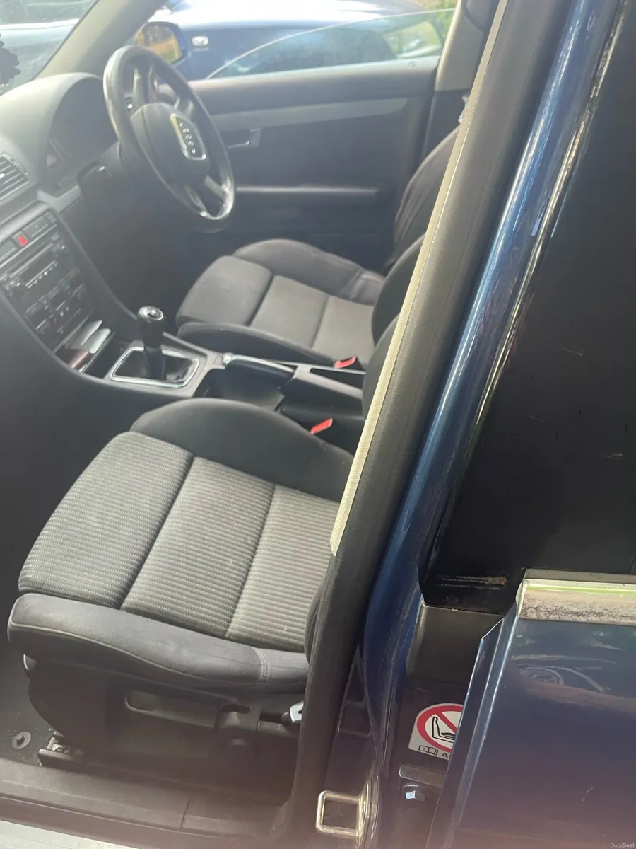 Car - Image 4
