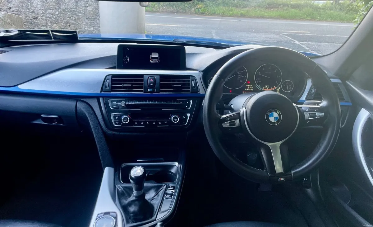 BMW 3-Series 2013 - Image 3