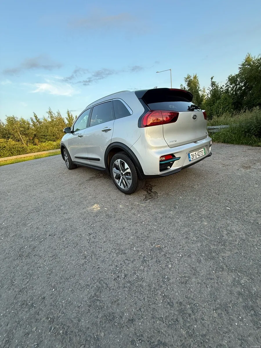 Kia Niro EV 64kw long range hi spec - Image 3