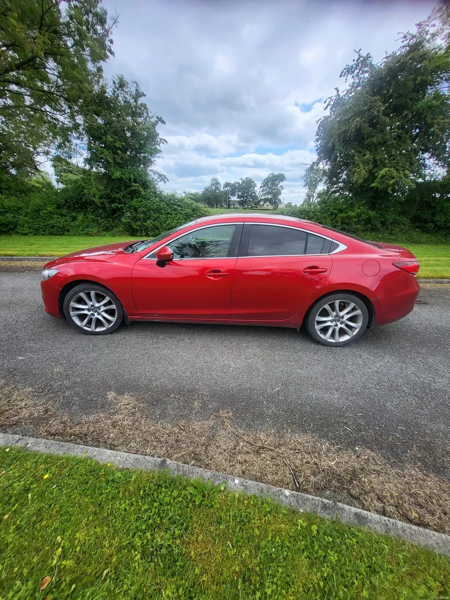 Car - Image 3