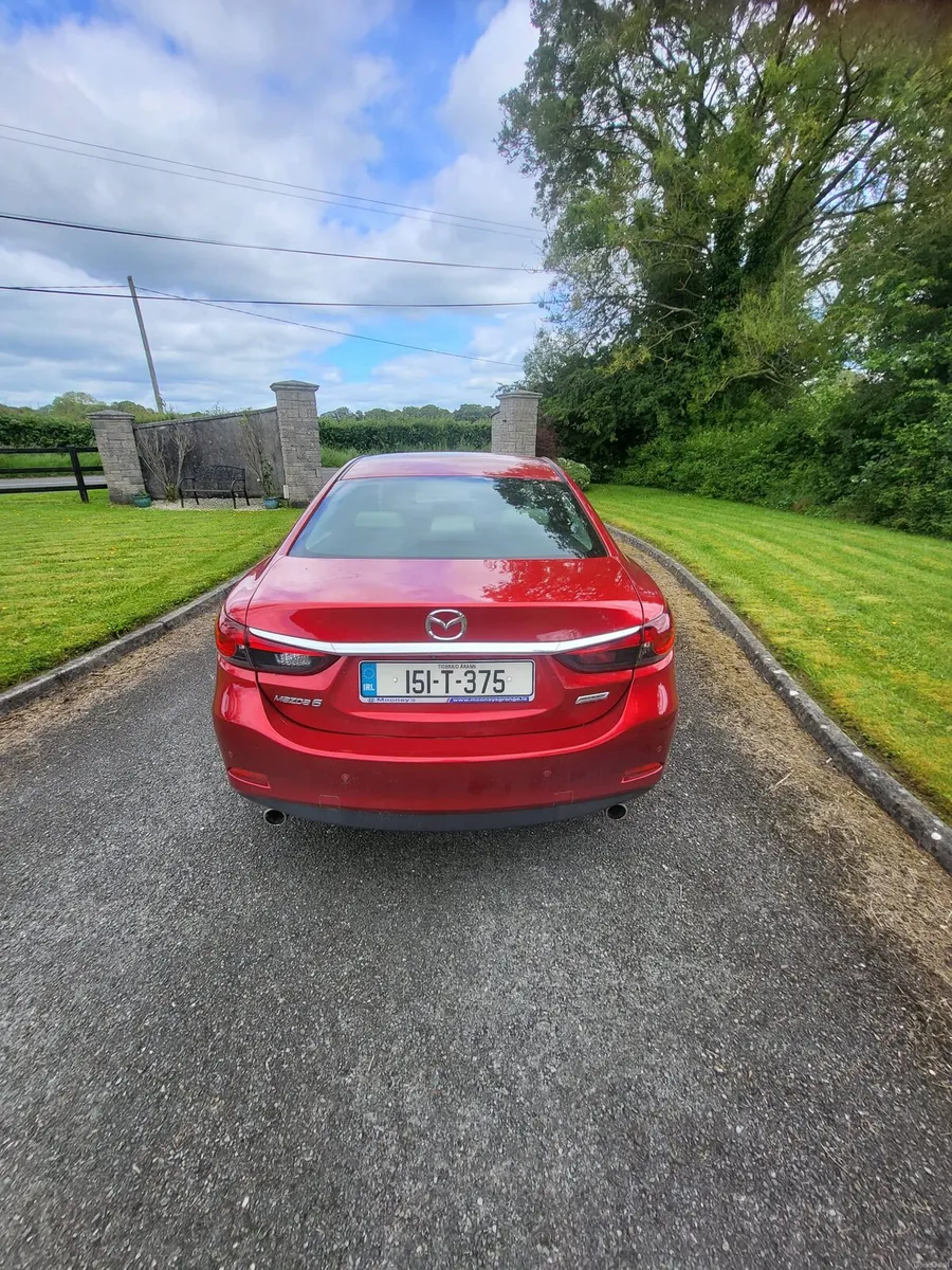 Car - Image 4