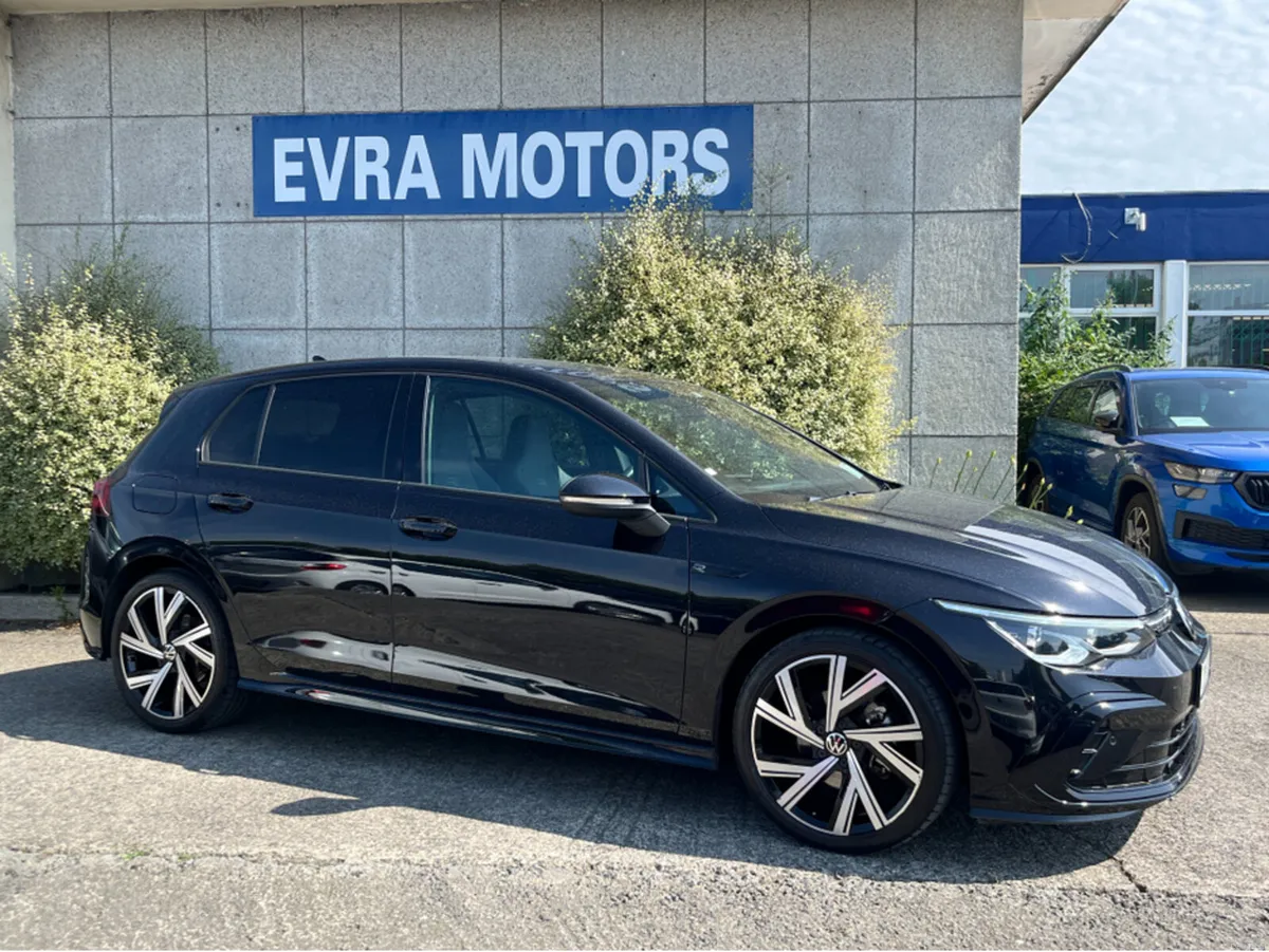Volkswagen Golf R-LINE ETSI MHEV AUTOMATIC 1.5 PET - Image 3