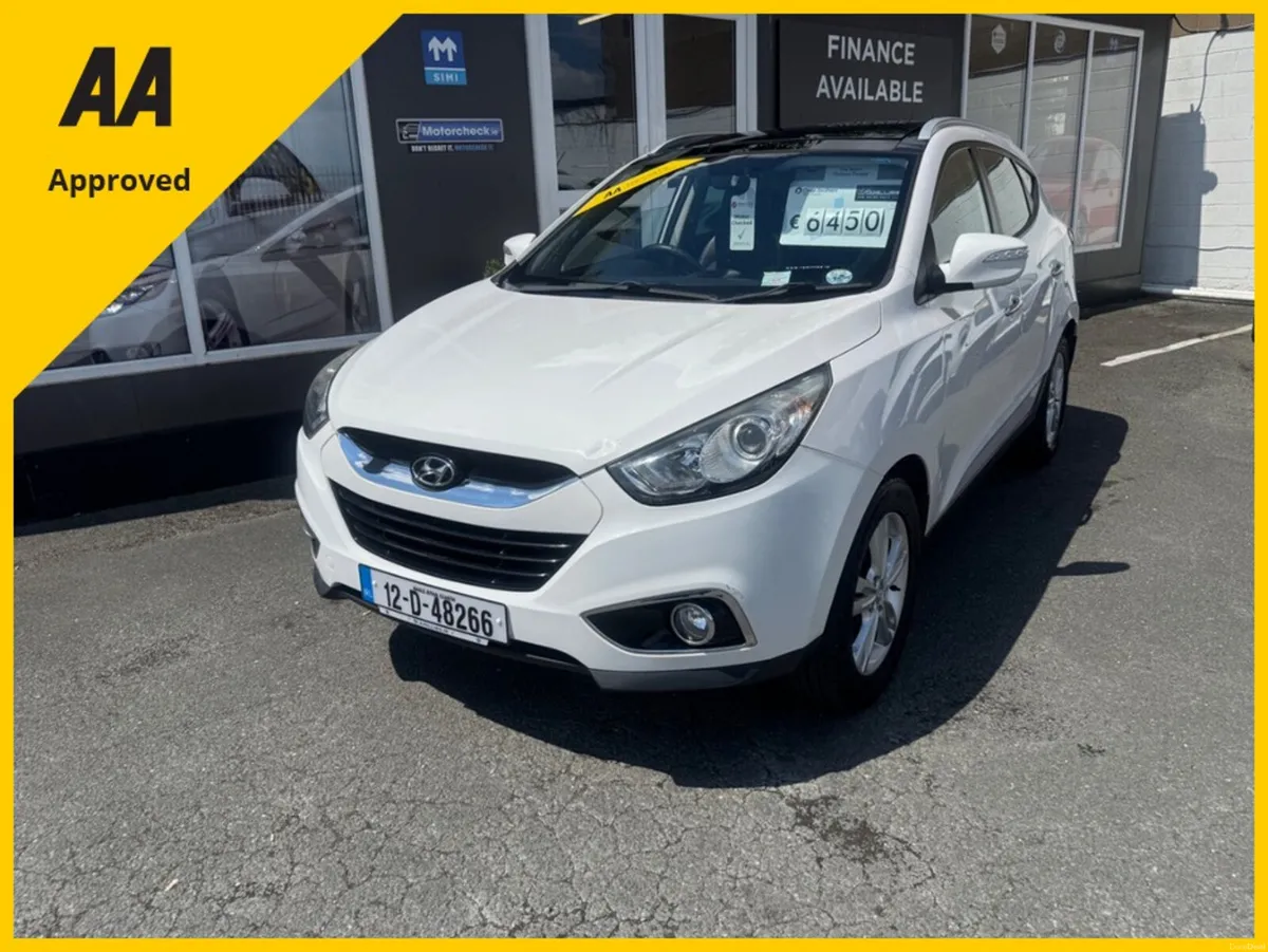 Hyundai ix35 1.7 CRDI PREMIUM..SUNROOF..LOW MILEAG - Image 2