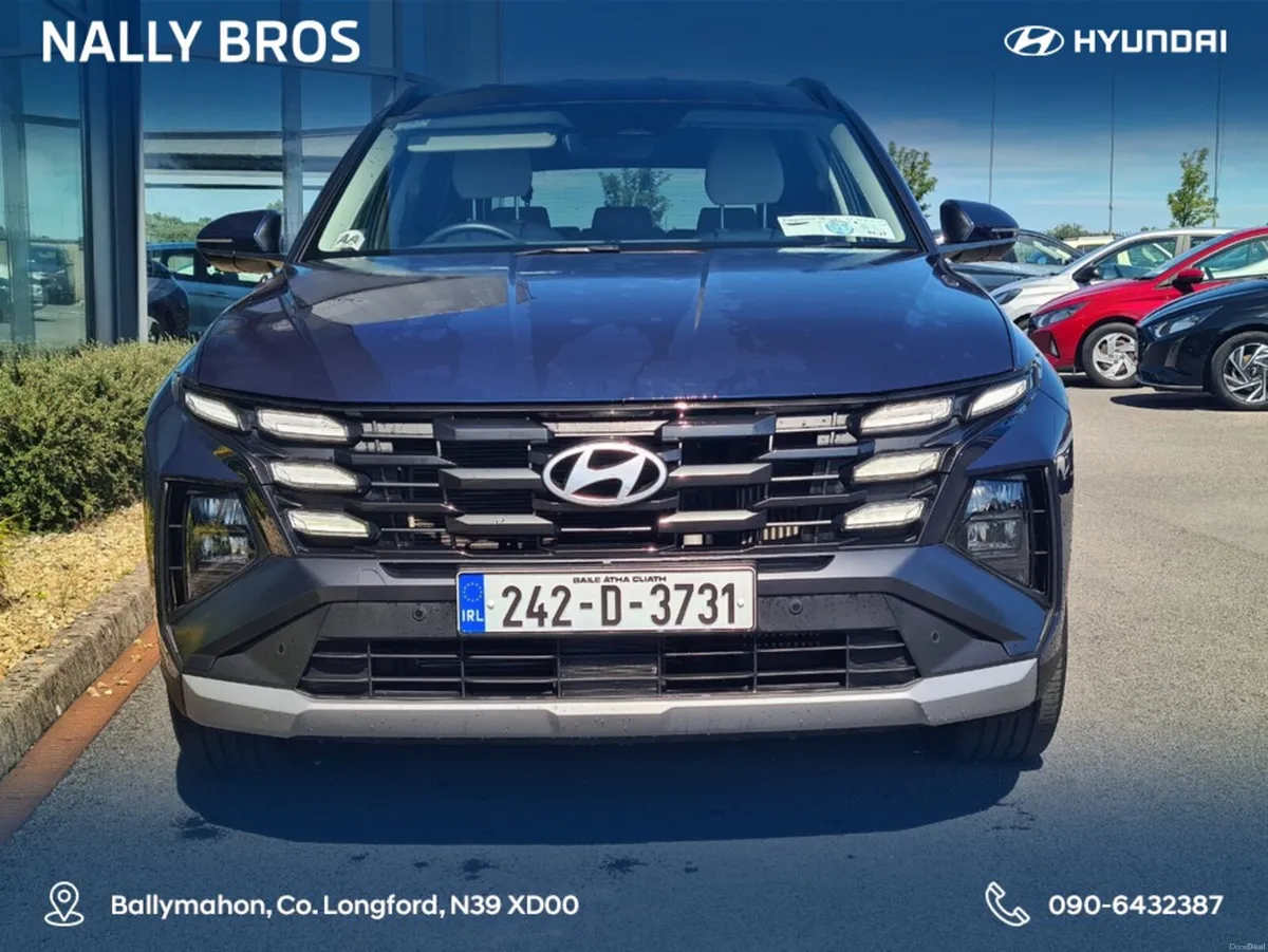 Hyundai Tucson EXECUTIVE 5DR - Image 2