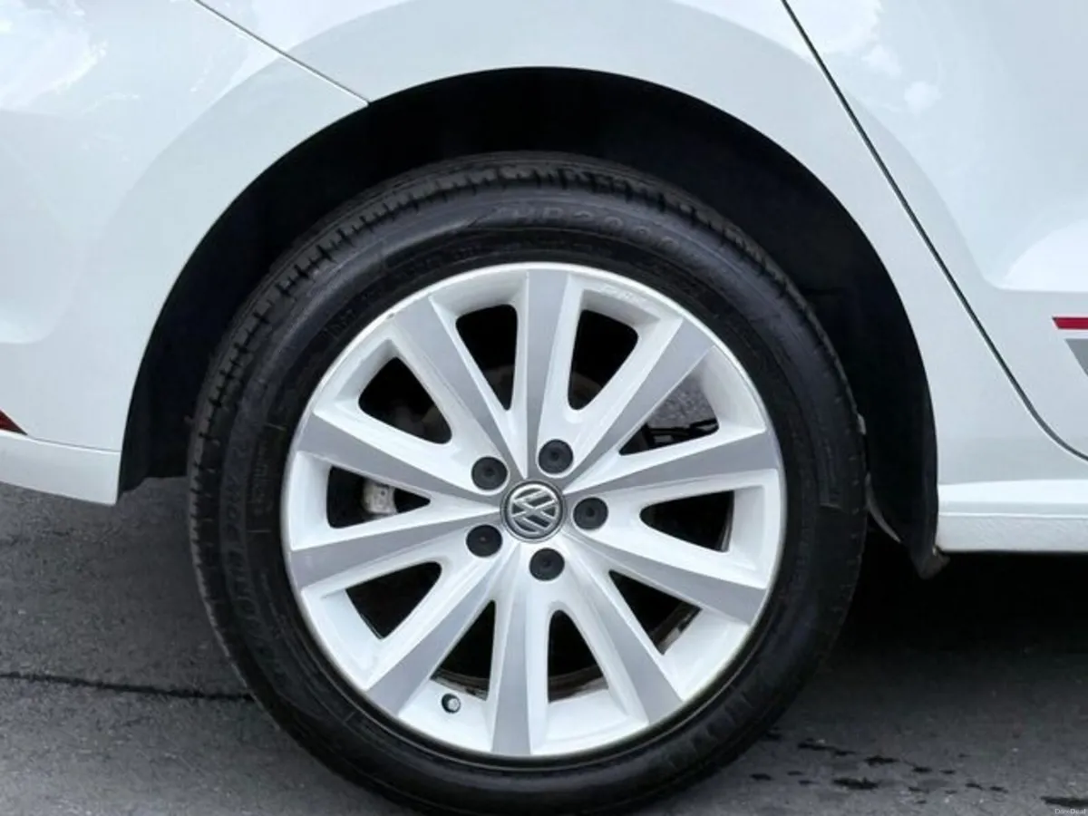 Volkswagen Polo Auto 1.2 'Beats' Ltd. Ed. - Image 4