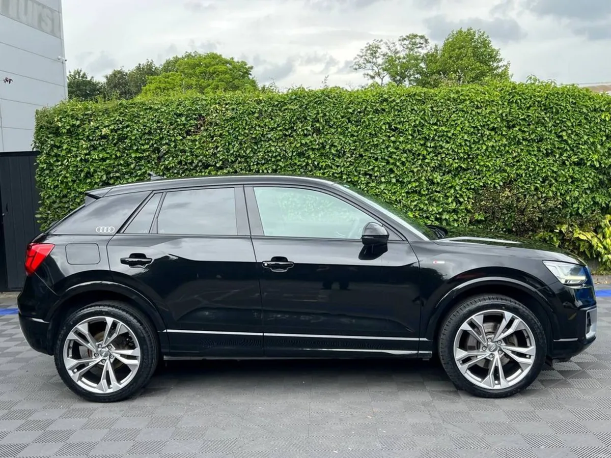 Audi Q2 SPORT S-LINE PACK 1.0 TFSI AUTO // DIGITAL - Image 2