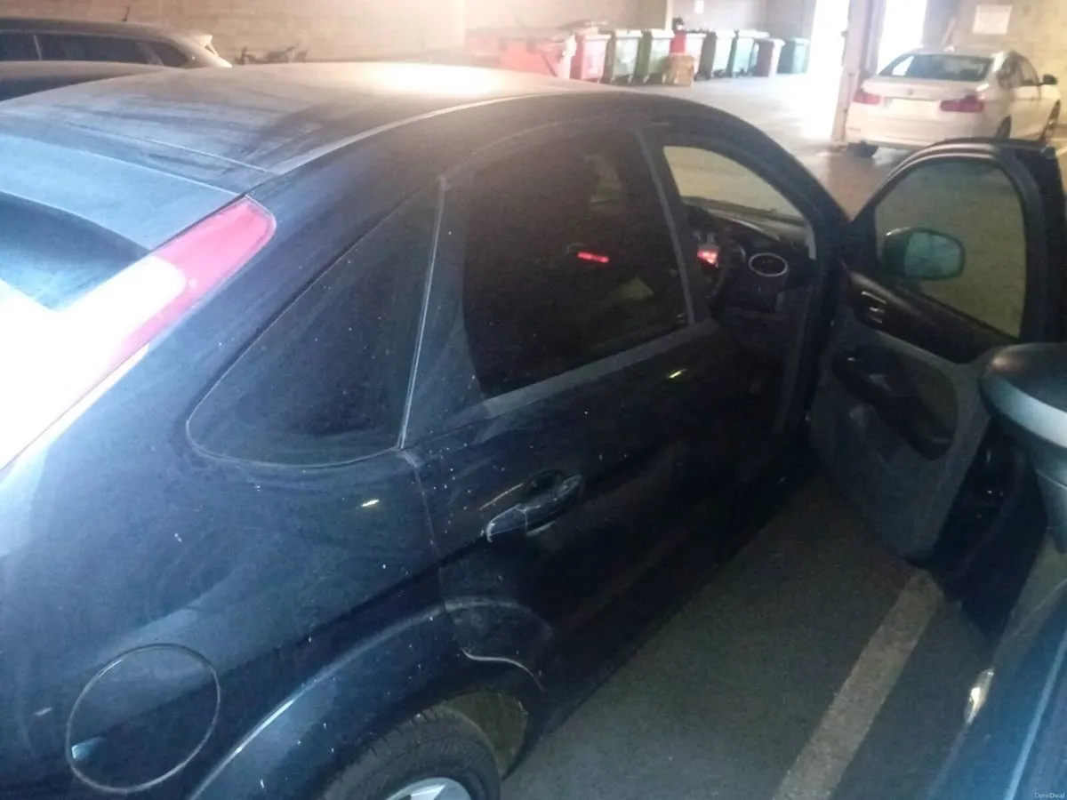 Car - Image 1