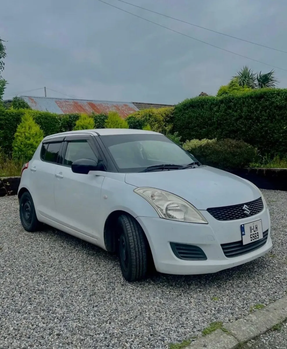 Suzuki Swift 2011 - Image 1