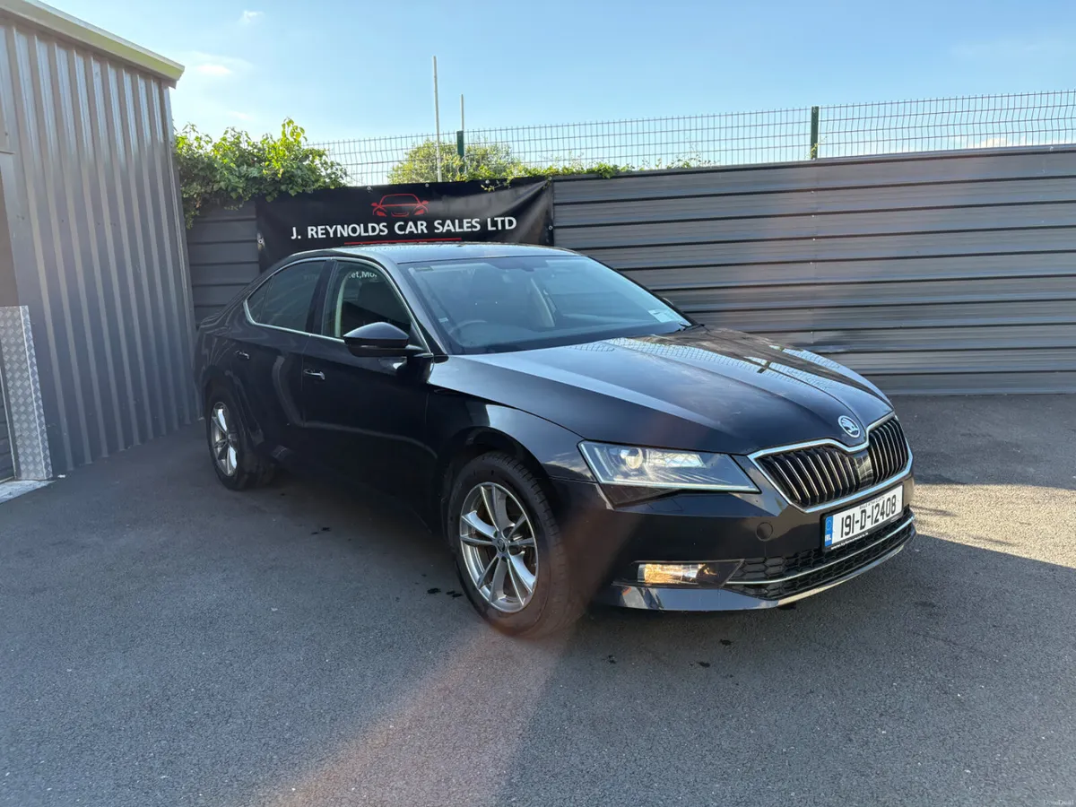 Skoda Superb 2.0tdi auto 2019 low km - Image 4
