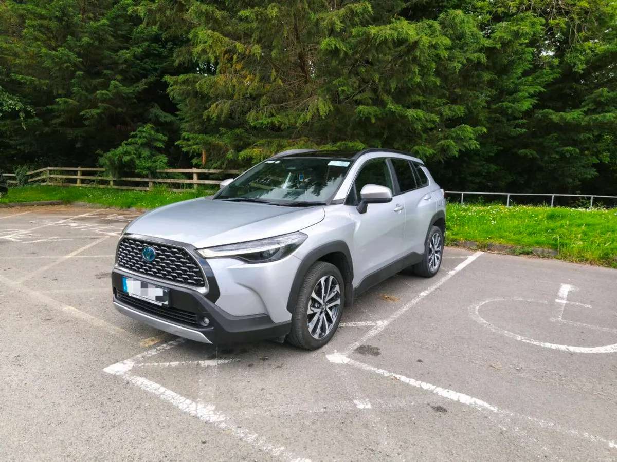 Toyota Corolla Cross 1.8 Hybrid Sol, 2023 - Image 1