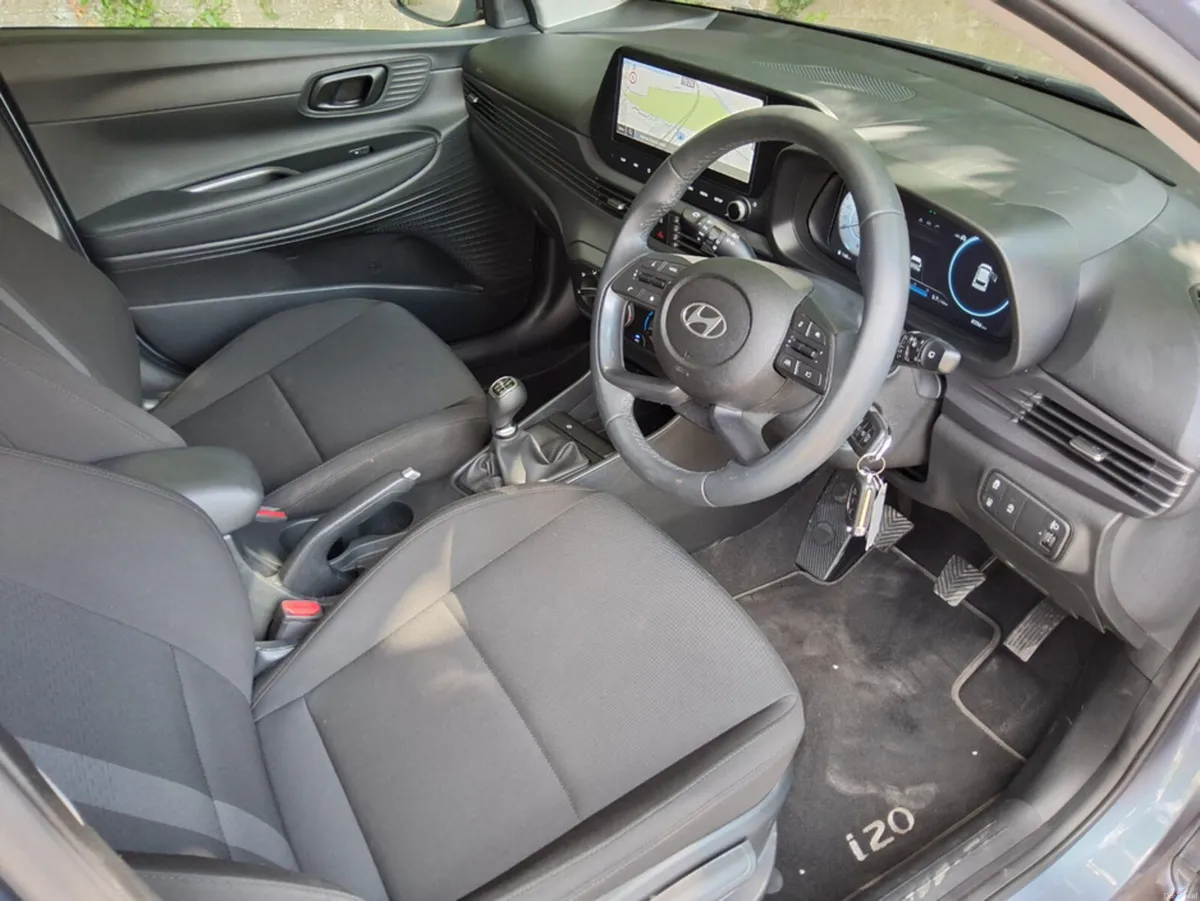 Hyundai i20 DELUXE PLUS - Image 6