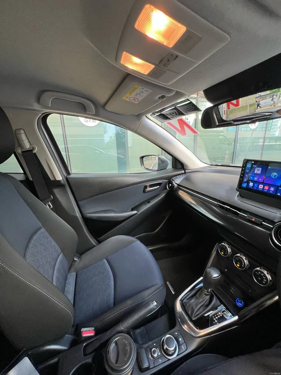 Mazda Demio - Image 6