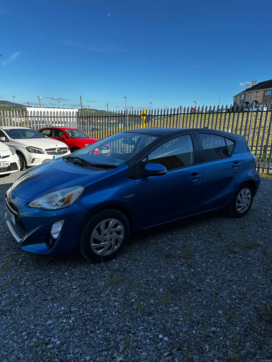 Toyota Aqua 2015 | Low miles | warranty - Image 4