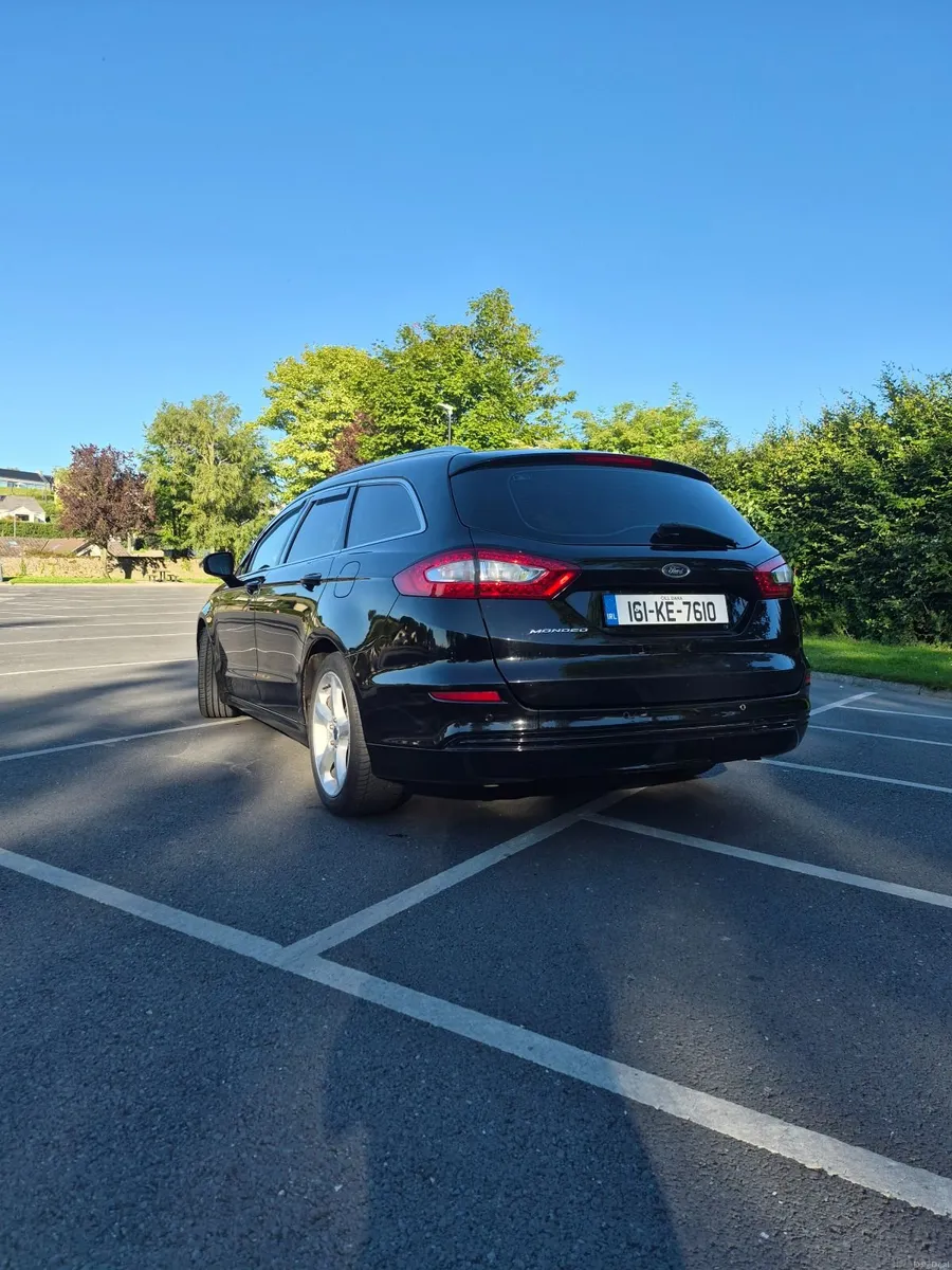 Ford Mondeo 2.0 TDCi 150 Auto Titanium Estate - Image 4