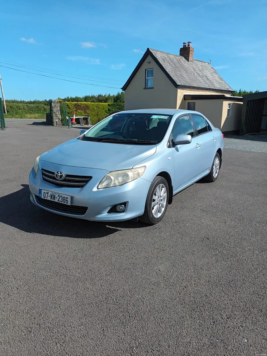 Toyota Corolla 2007 - Petrol - Image 1