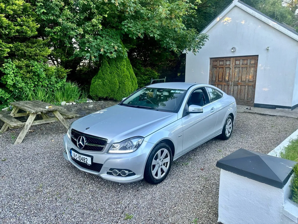 Mercedes C220d Coupe - Image 2