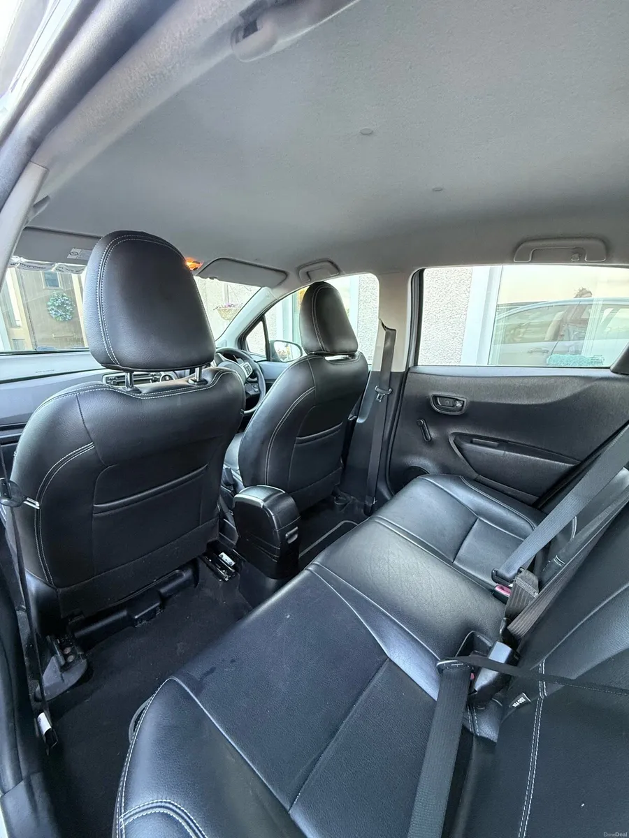 Toyota Yaris leather int 1.0 - 91,000km NCT OCT26 - Image 4