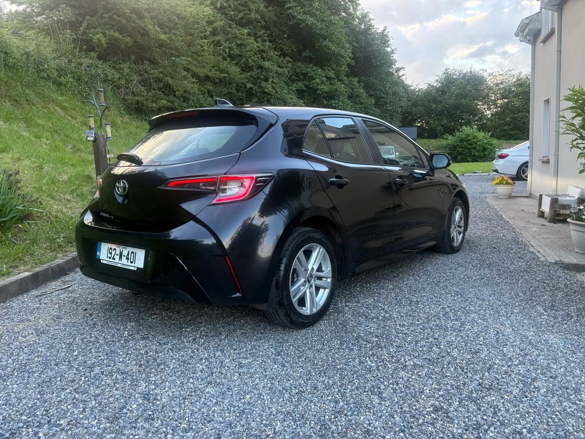 2019 Toyota Corolla - Image 6