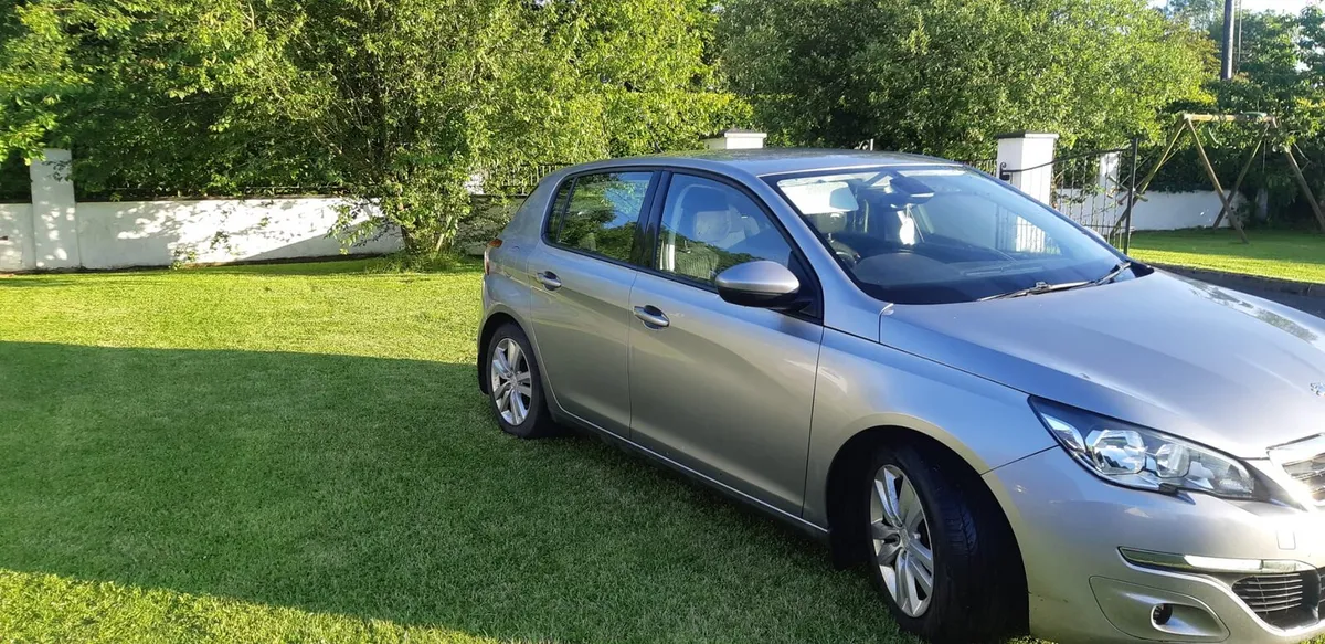 2014 Peugeot  308 2018 Nissan march/micra automati - Image 2