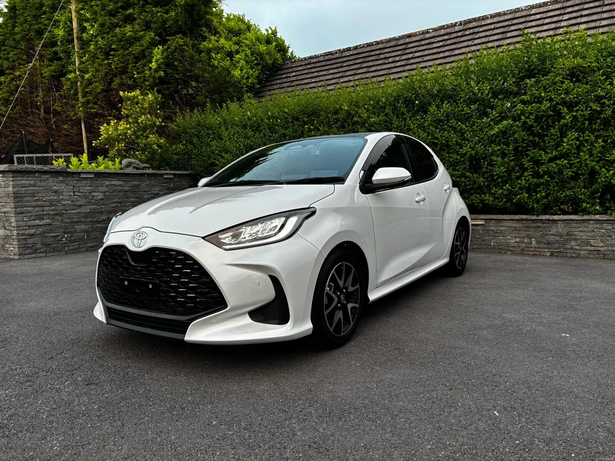 TOYOTA YARIS  1.5 MANUAL ( NOT GR ) - Image 3