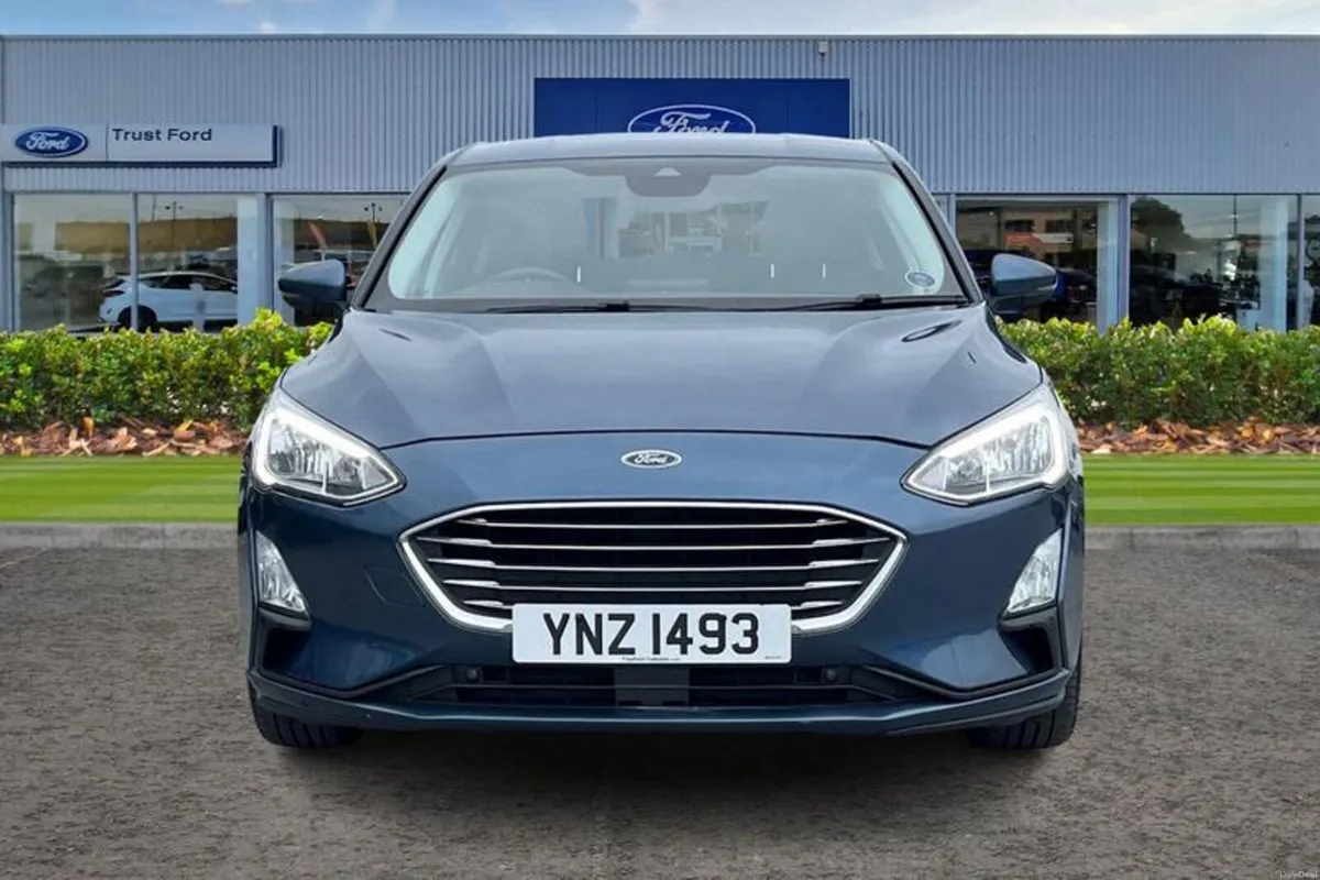 Ford Focus 1.0 EcoBoost 125 Titanium X 5dr **FRONT - Image 6