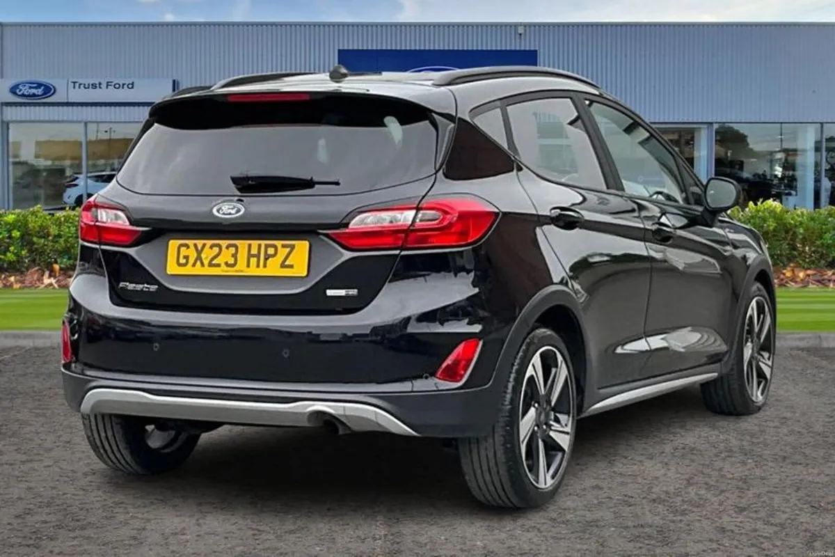 Ford Fiesta Active - Image 4