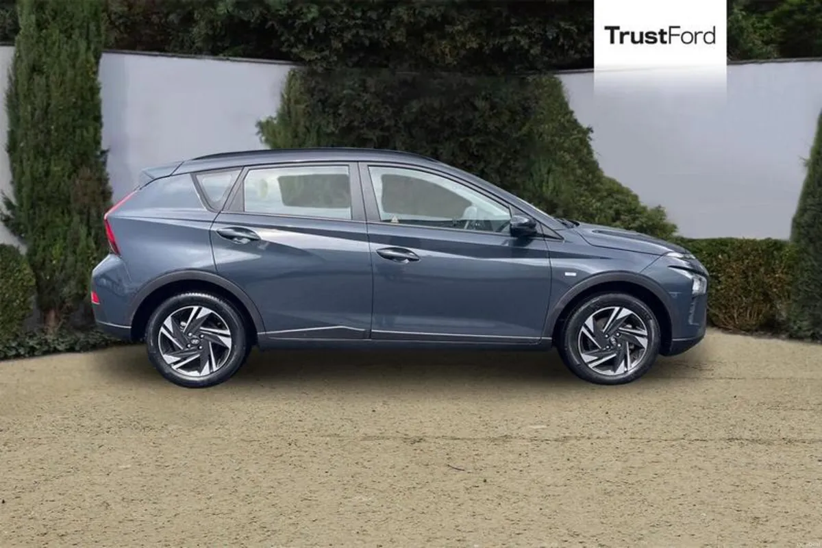 Hyundai Bayon SE Connect - Image 3