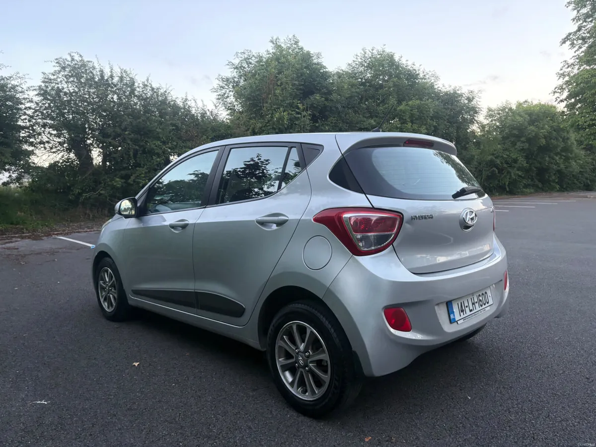 Hyundai i10 2014 - Image 2