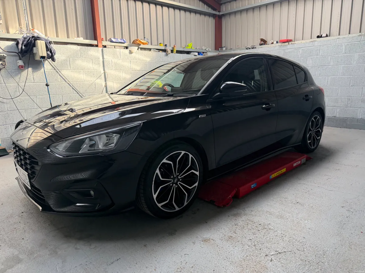 2020 FORD FOCUS ST - LINE ! - Image 4