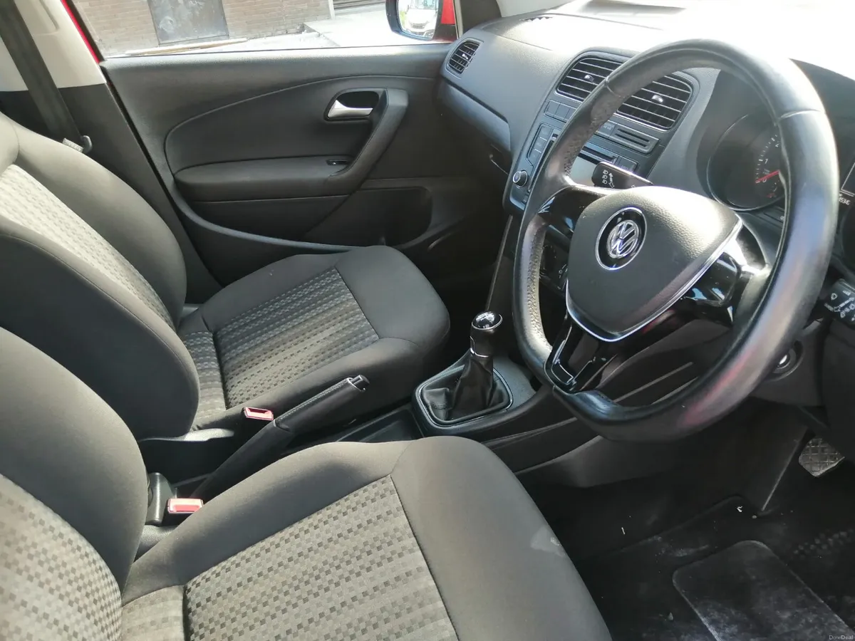Volkswagen Polo 2015 - Image 6