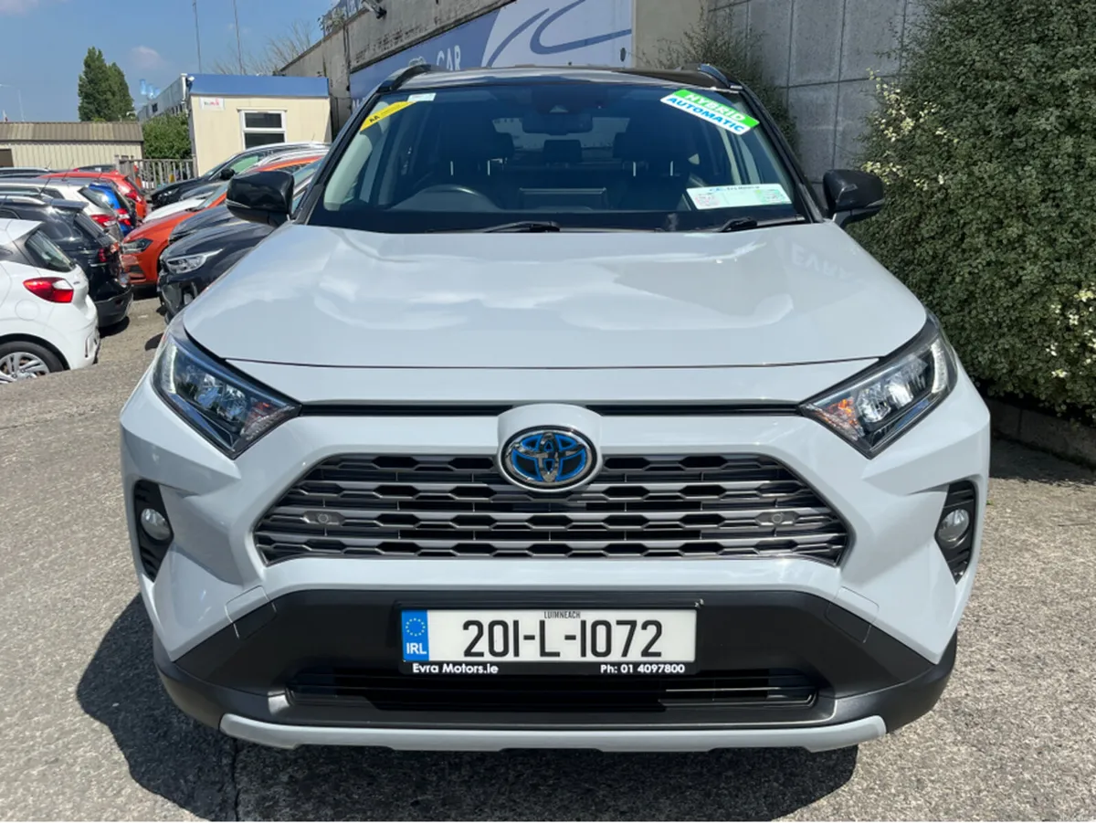 Toyota RAV4 SOL HYBRID AUTOMATIC 2.5 PETROL //IRIS - Image 2