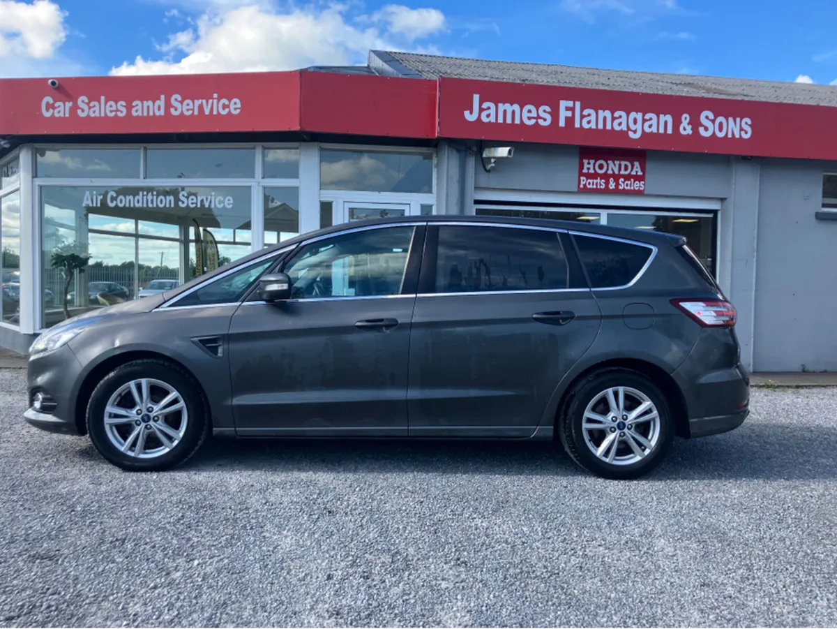Ford S-Max 2.0 TDCI TITANIUM 180PS 5DR - Image 3