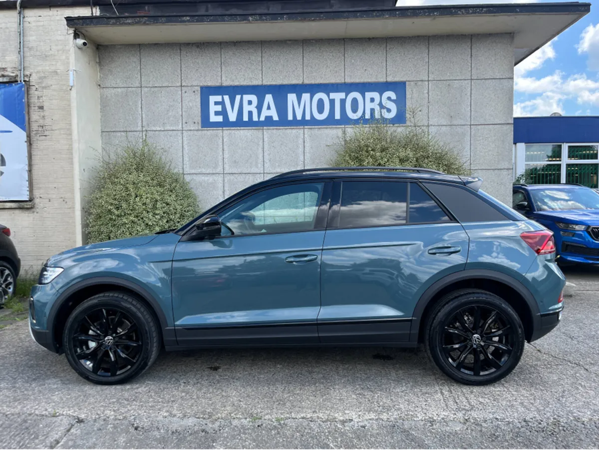 Volkswagen T-Roc STYLE BLACK EDITION AUTOMATIC 2.0 - Image 6