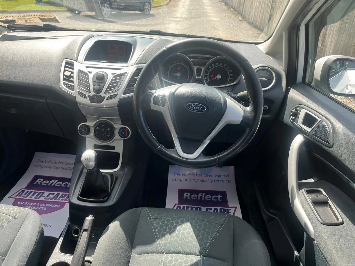 Ford Fiesta 2012 - Image 6