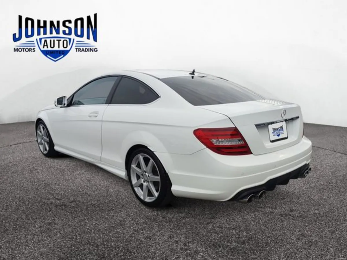 Mercedes-Benz C-Class C180 Coupe with 1.8 turbo, r - Image 3