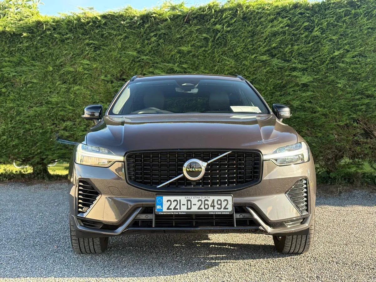 Volvo XC60 2022 - Image 4