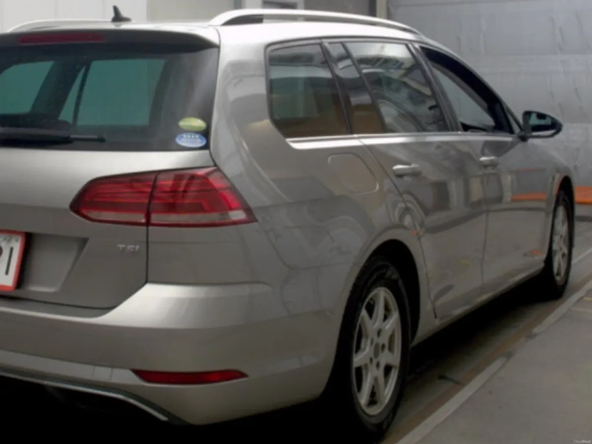 Volkswagen Golf 1.2 Estate Petrol Auto - Image 4