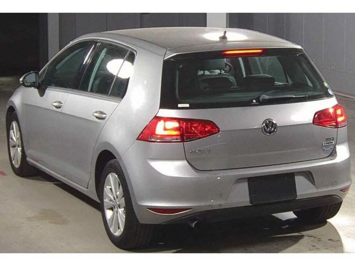 Volkswagen Golf 1.2 Petrol Auto - Image 3