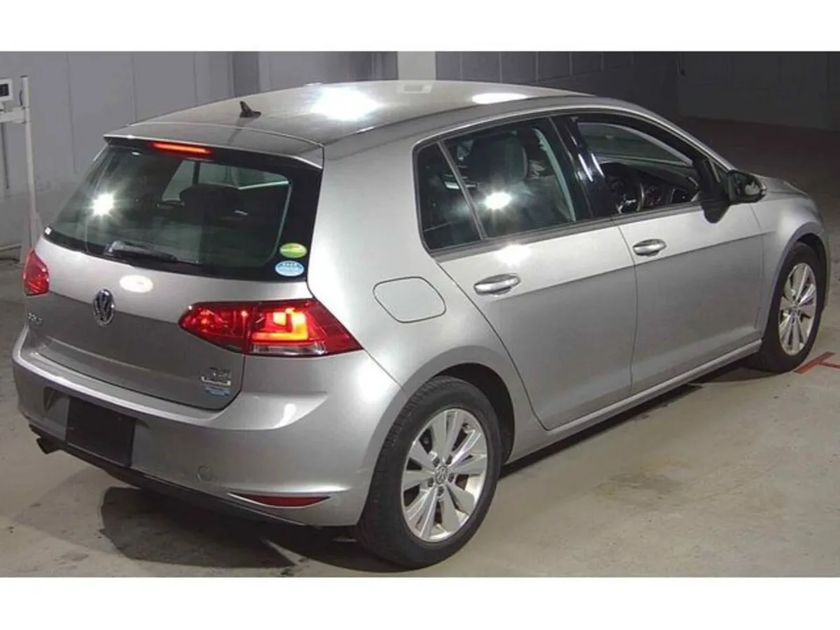 Volkswagen Golf 1.2 Petrol Auto - Image 4