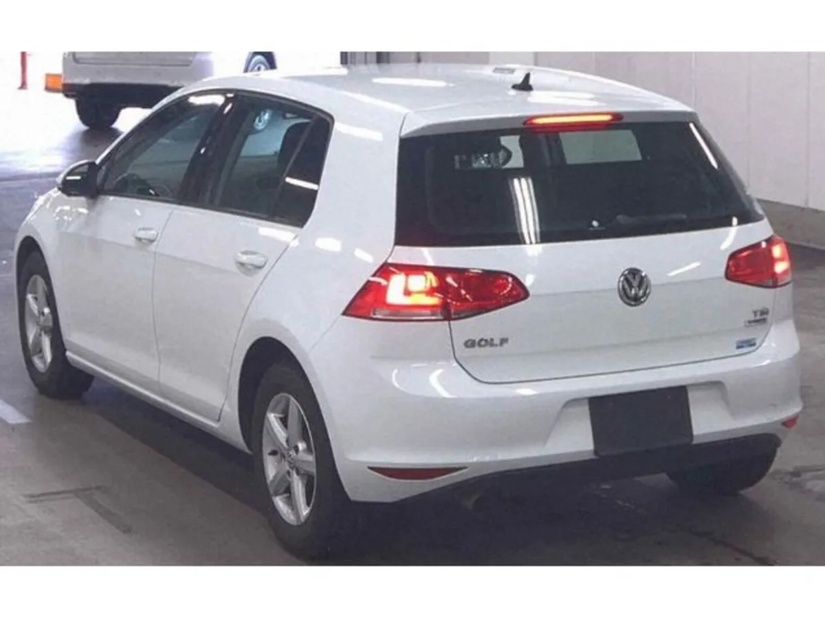 Volkswagen Golf Golf TSI 1.2 Petrol 4.5 Japanese A - Image 3