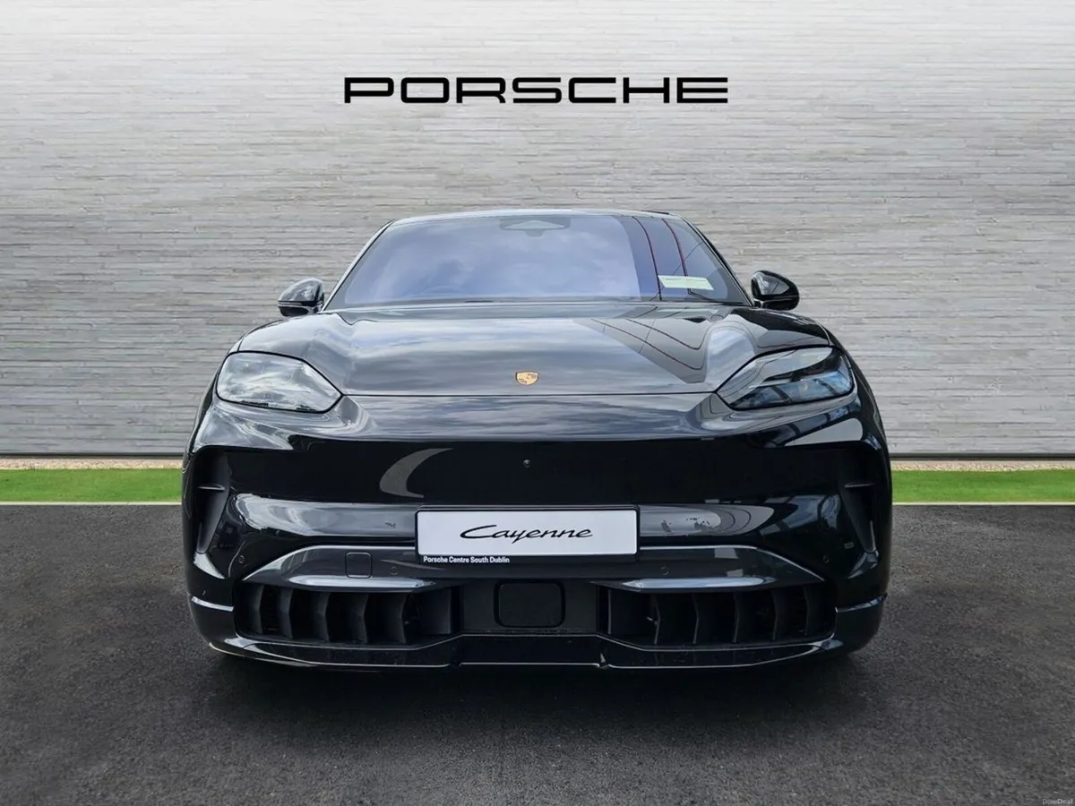 Porsche Cayenne S Coupe Electric - Image 6