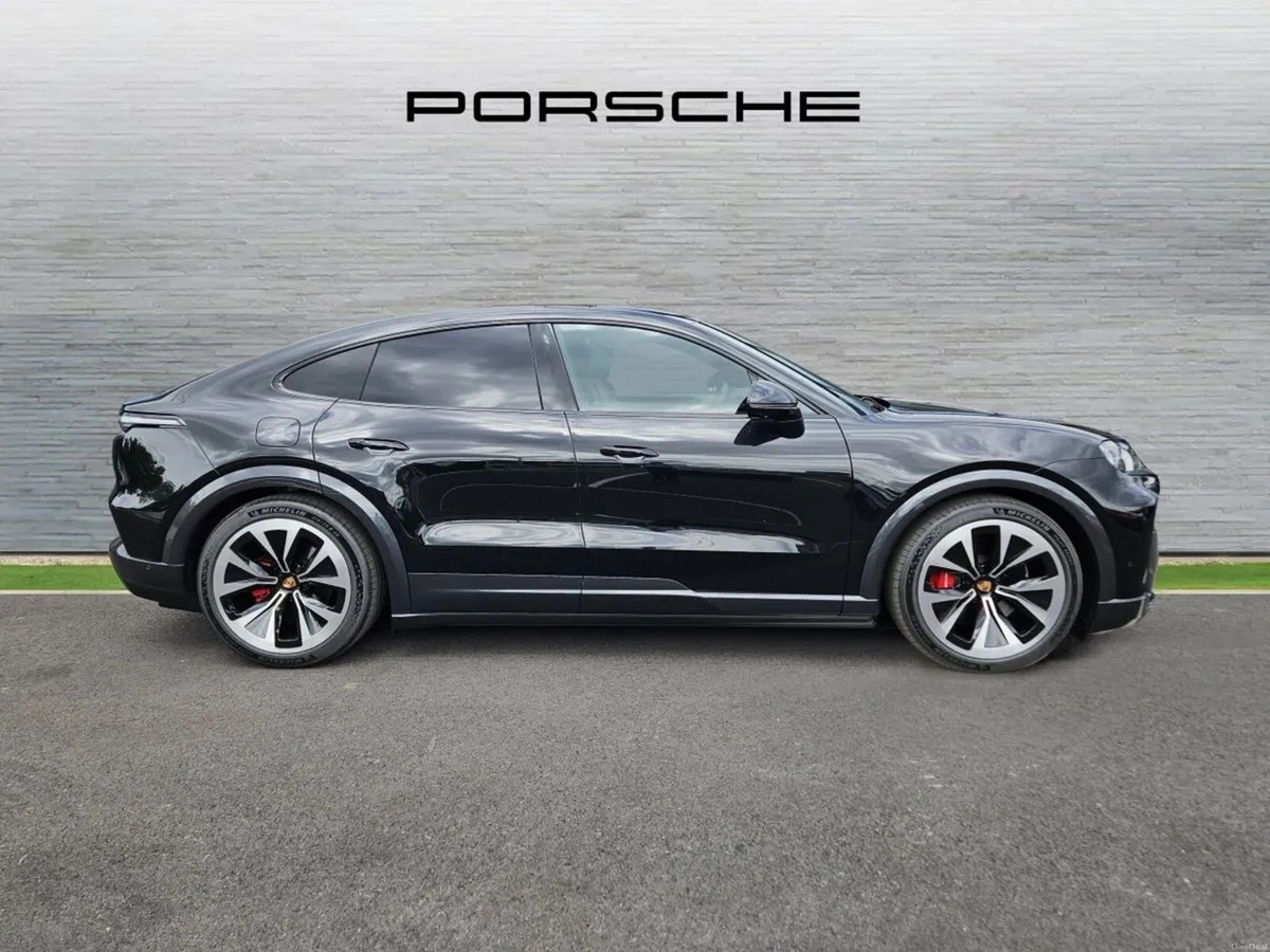 Porsche Cayenne S Coupe Electric - Image 4