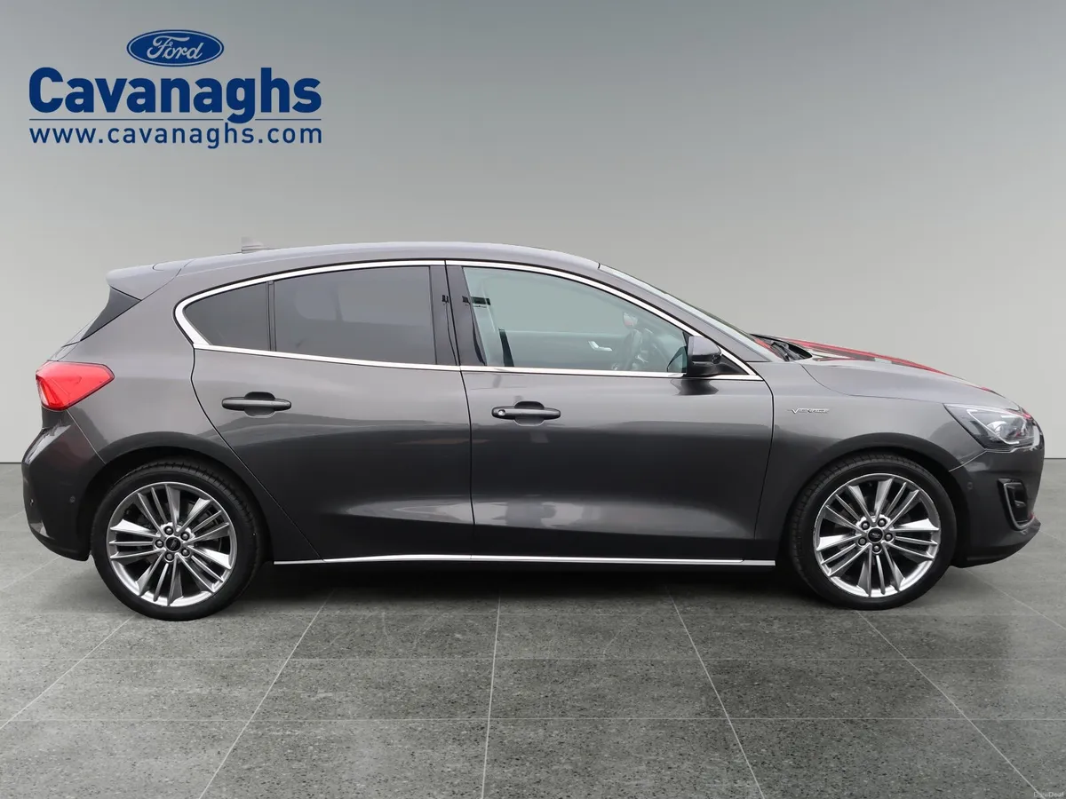2021 Ford Focus Vignale Edition 1.5td120 M6 4dr - Image 5