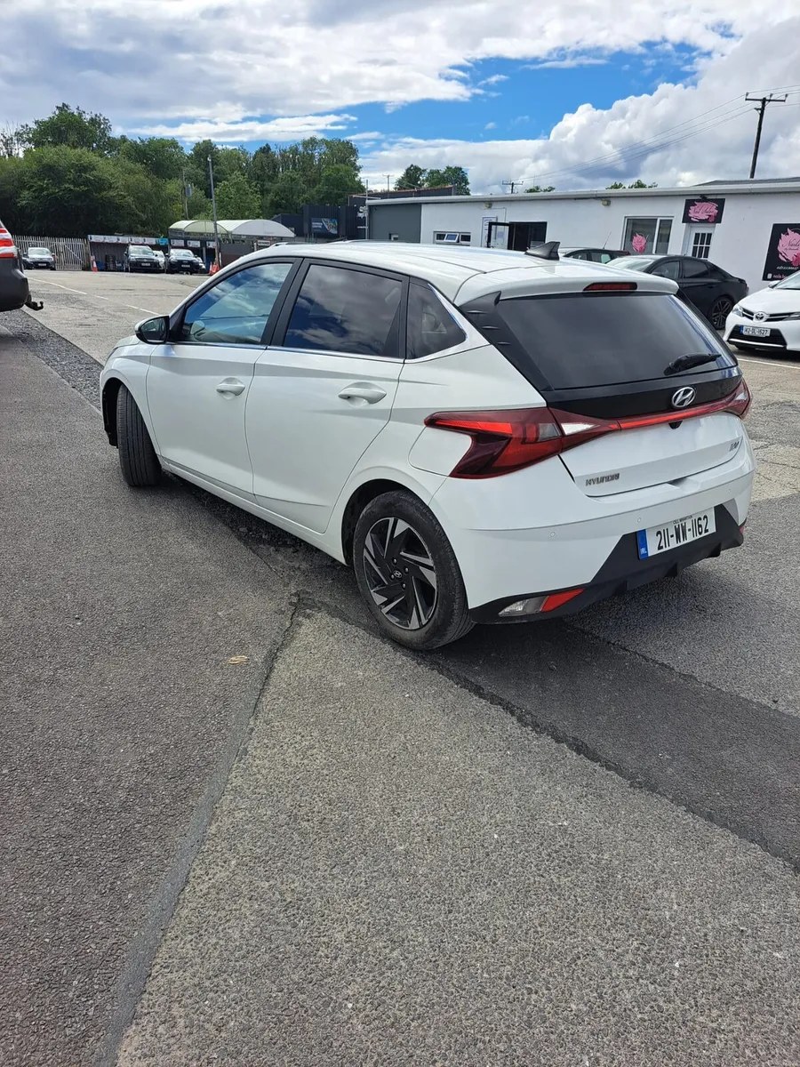 Hyundai i20 - Image 4