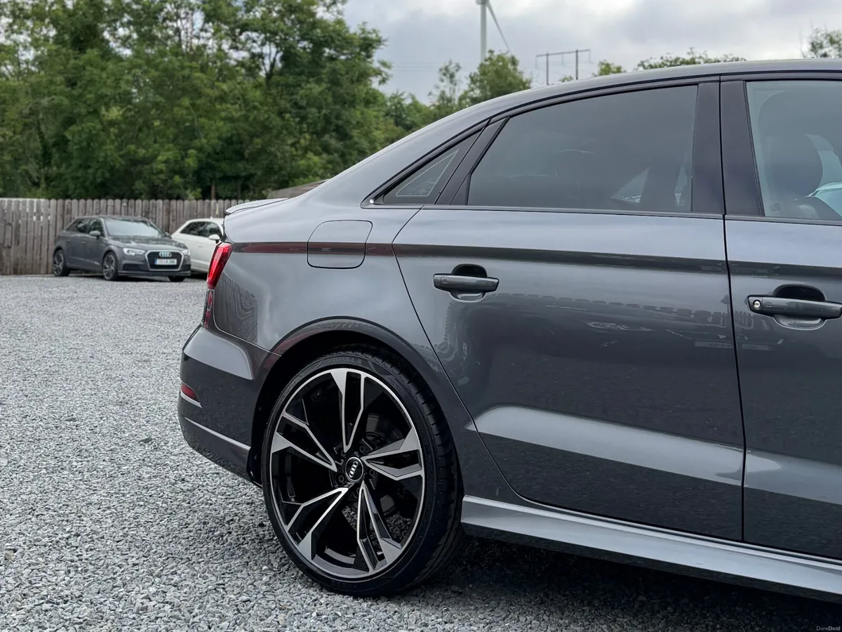 AUDI A3 S-LINE ULTRA 2017 - Image 5